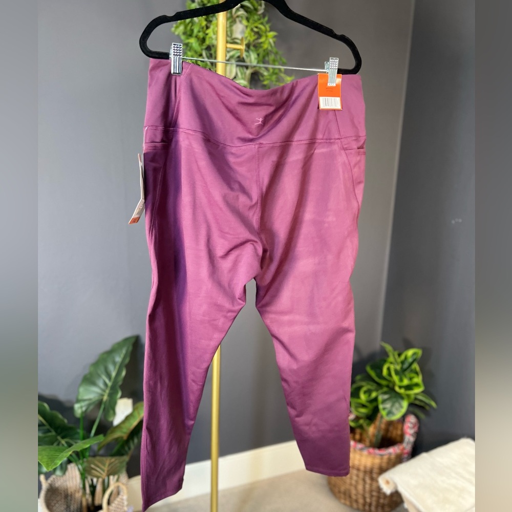 Danskin. Size XXL.